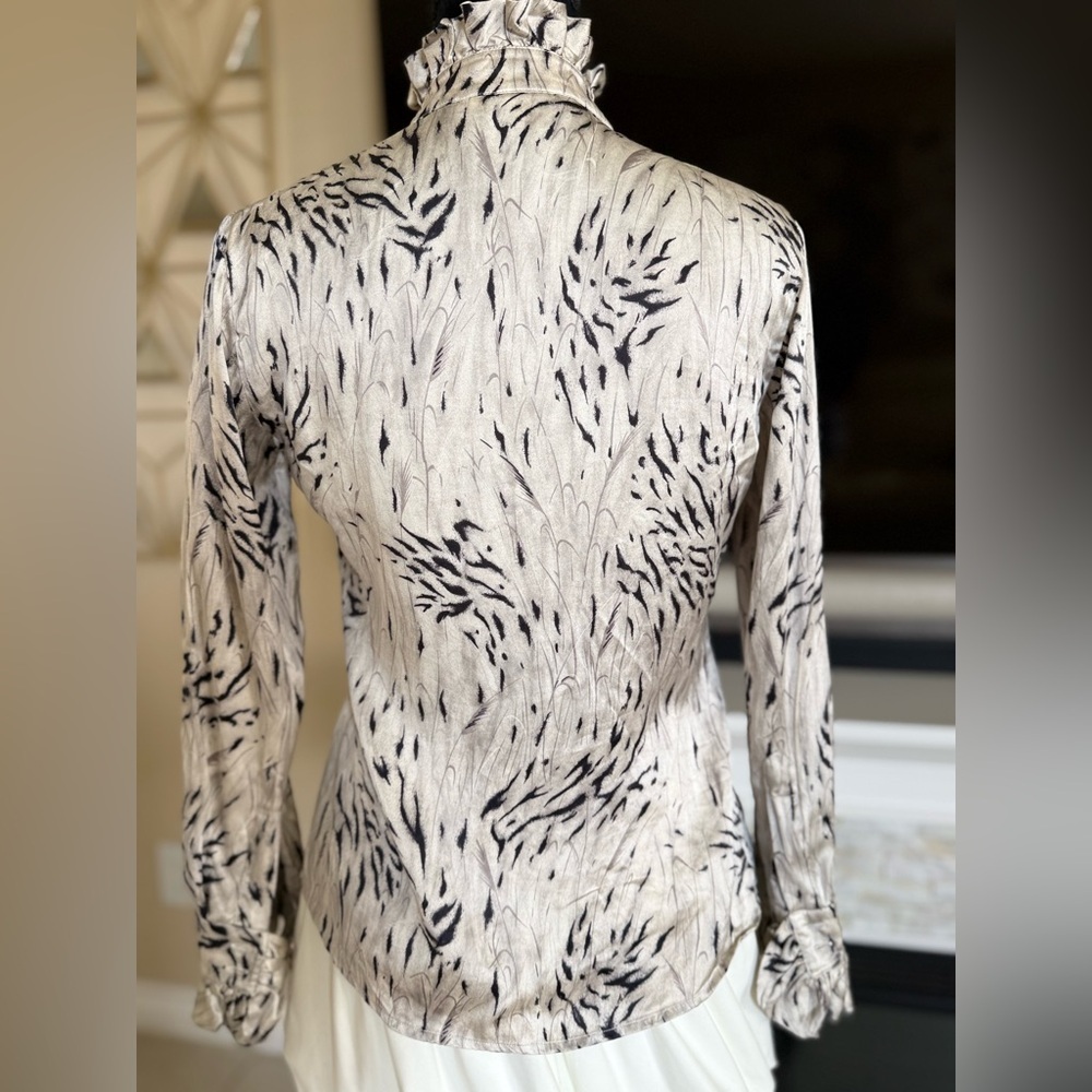 St. John Silk Ruffled Blouse | Long Sleeve High Neck | Neutral Print | L - Picture 8 of 14